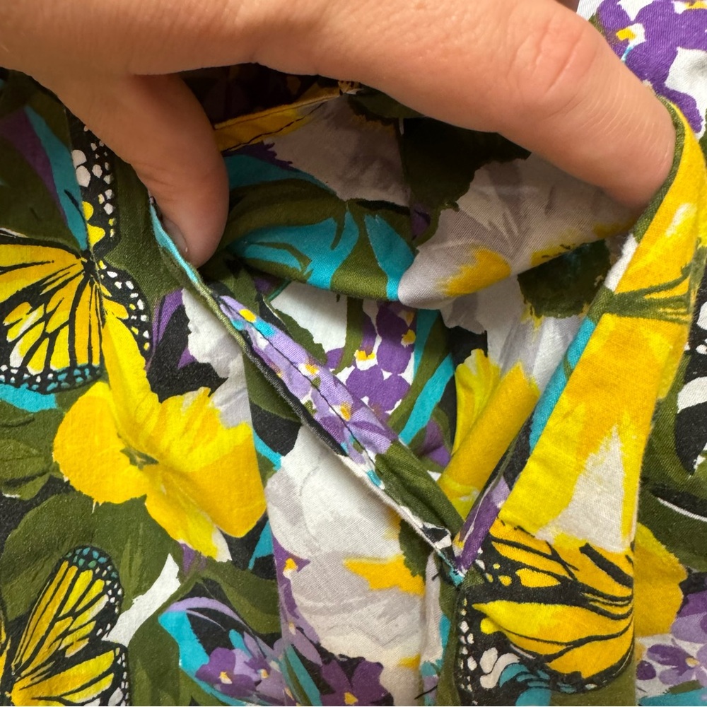 Vintage Comfort Choice Green and Yellow Floral House Dress with Ruffle Hem - Picture 5 of 5
